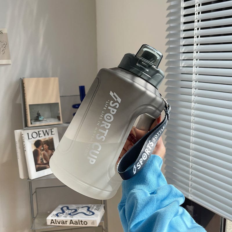 Women's Cute Large Capacity Water Cup With Straw